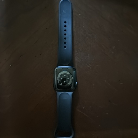 Apple series 6 watch - Picture 4 of 4